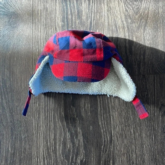 Old Navy small hat‎ - Picture 1 of 6